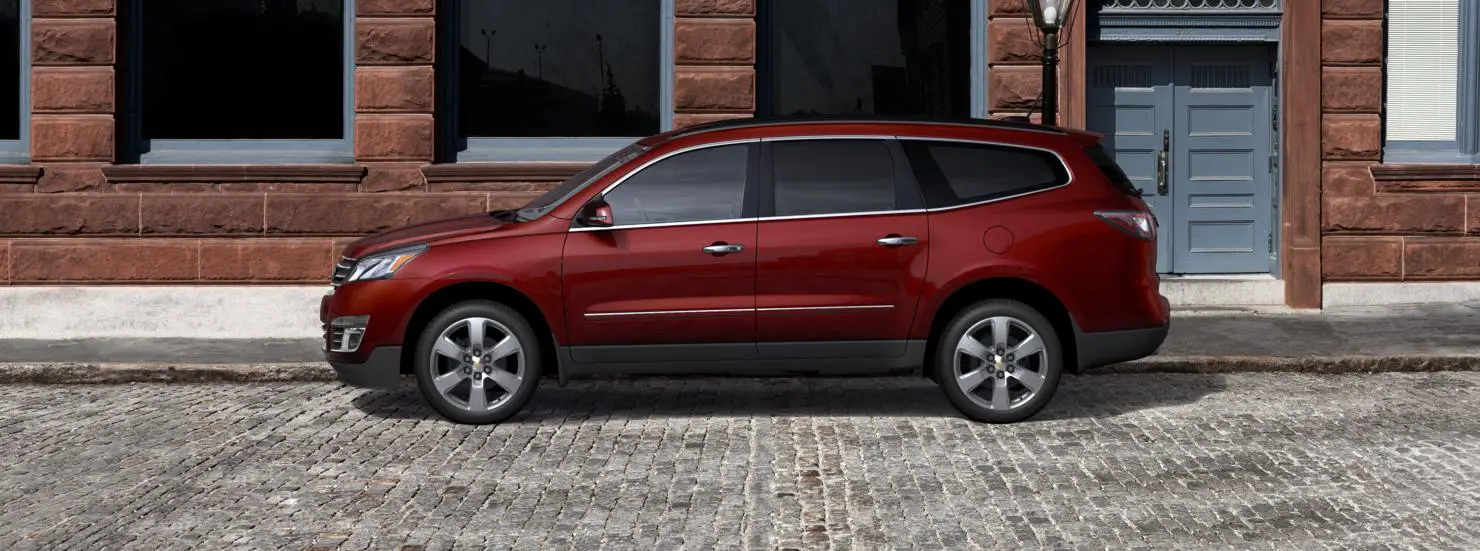 Chevrolet Traverse LS AWD 2016 side view