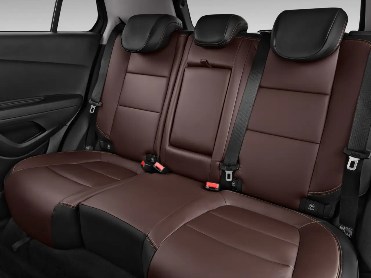 Chevrolet Trax LTZ 2016 interior rear seat view