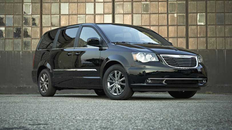 2014 Chrysler Town and Country Touring Exterior Outlook 