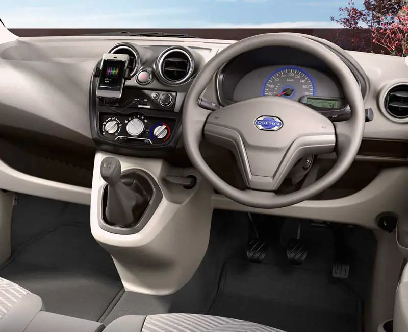 Datsun Go T Interior Front Steering