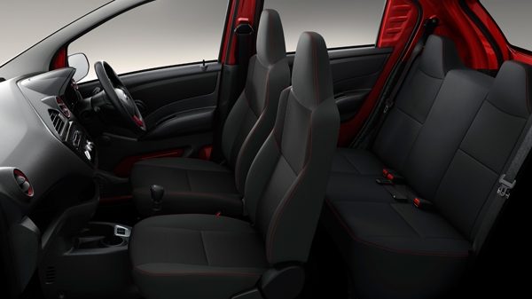 Datsun Redi Go Sport interior view