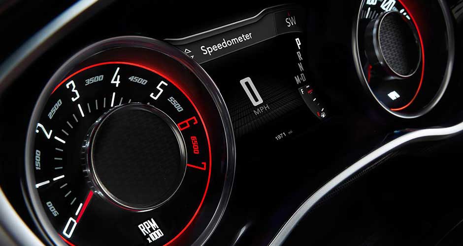 Dodge Challenger SXT Plus 2015 Interior speedometer