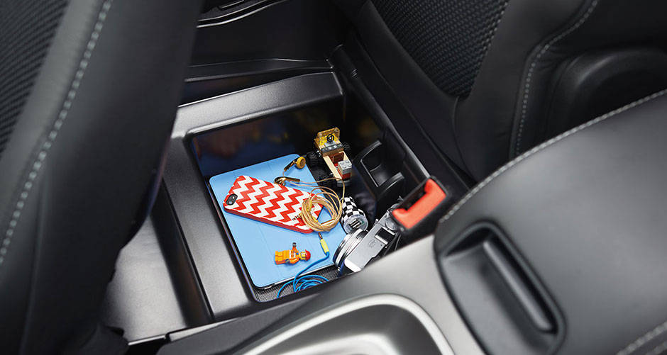 Dodge journey SE FWD interior utllity compartment view 