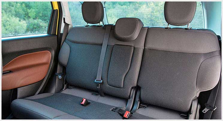 Fiat 500L Easy Interior seats