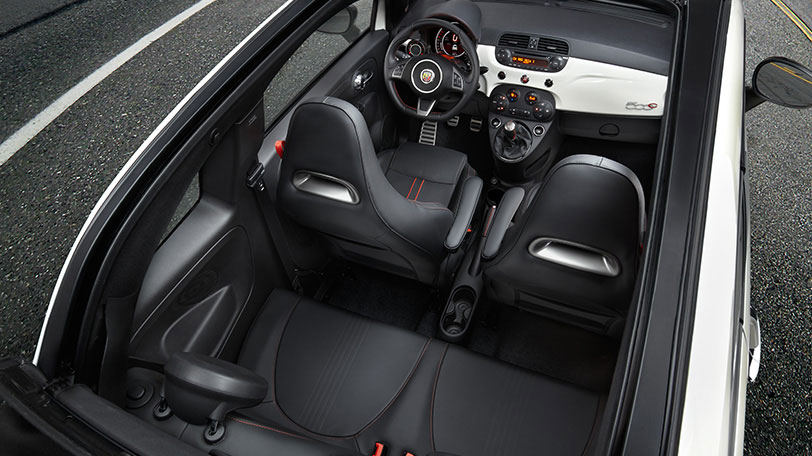 Fiat Abarth 500 1.4 L Top View
