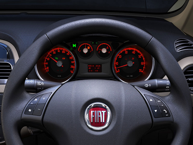 Fiat Linea Dynamic 1.3 Multijet Emotion Speedometer
