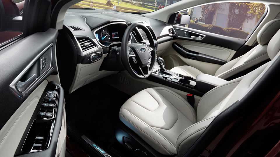 Ford Edge SE AWD Interior