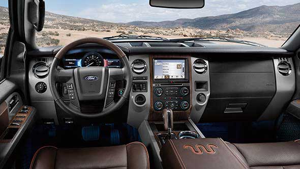 Ford Expedition King Ranch Interior dashboard