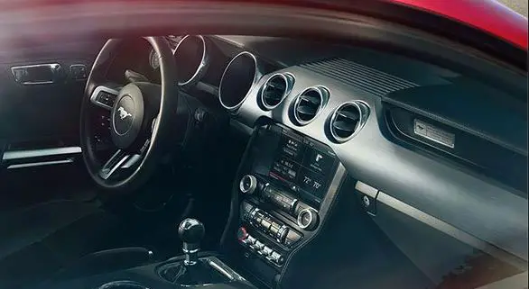 Ford Mustang V6 Fastback 2015 Front Interior View
