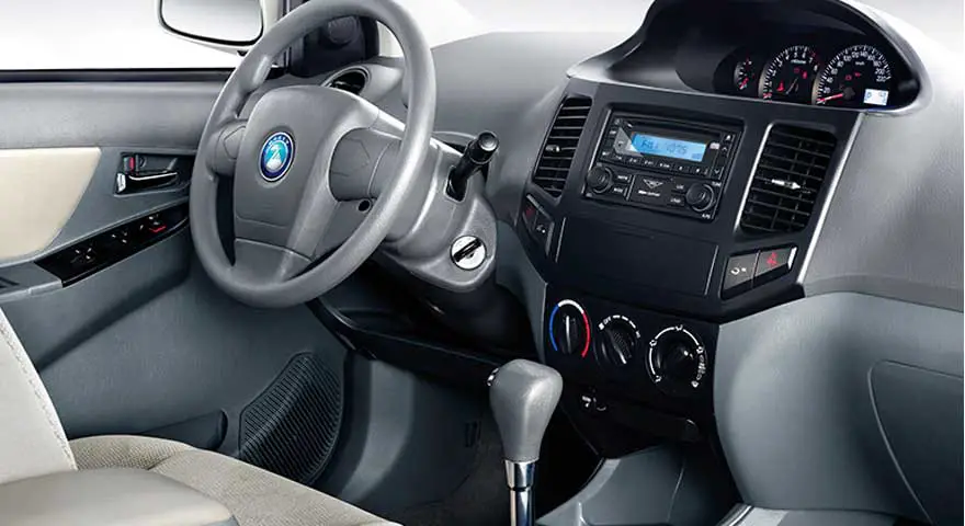 Geely MK Sedan 1.5 MT Elite Interior steering
