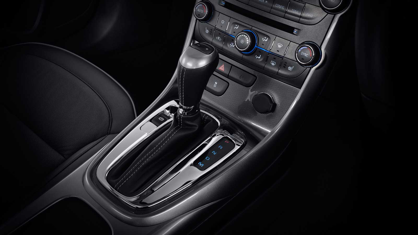 Holden Malibu CDX 2.0L Interior gear