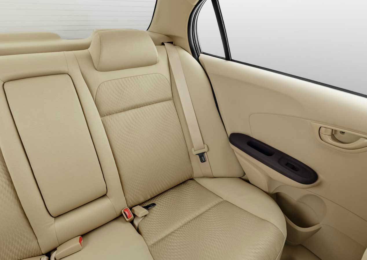 Honda Amaze 1.2 VX i-VTEC Interior seats