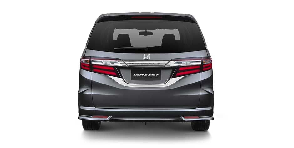 Honda Odyssey VTi L Exterior rear view