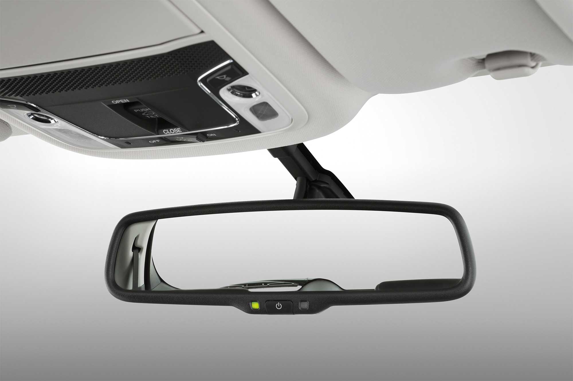 Honda Odyssey VTi L Interior mirror