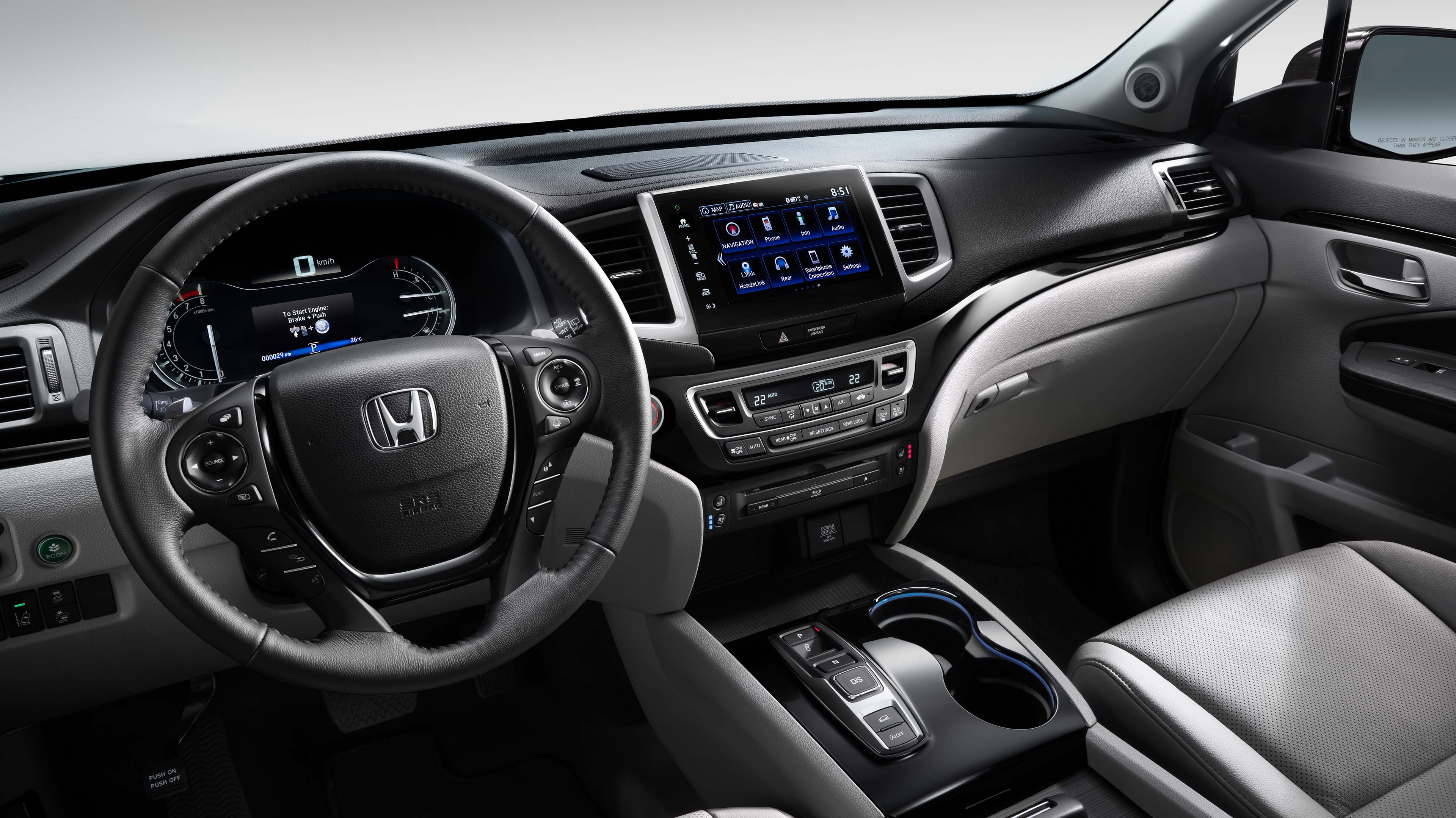 Honda Pilot Ex interior front cross view
