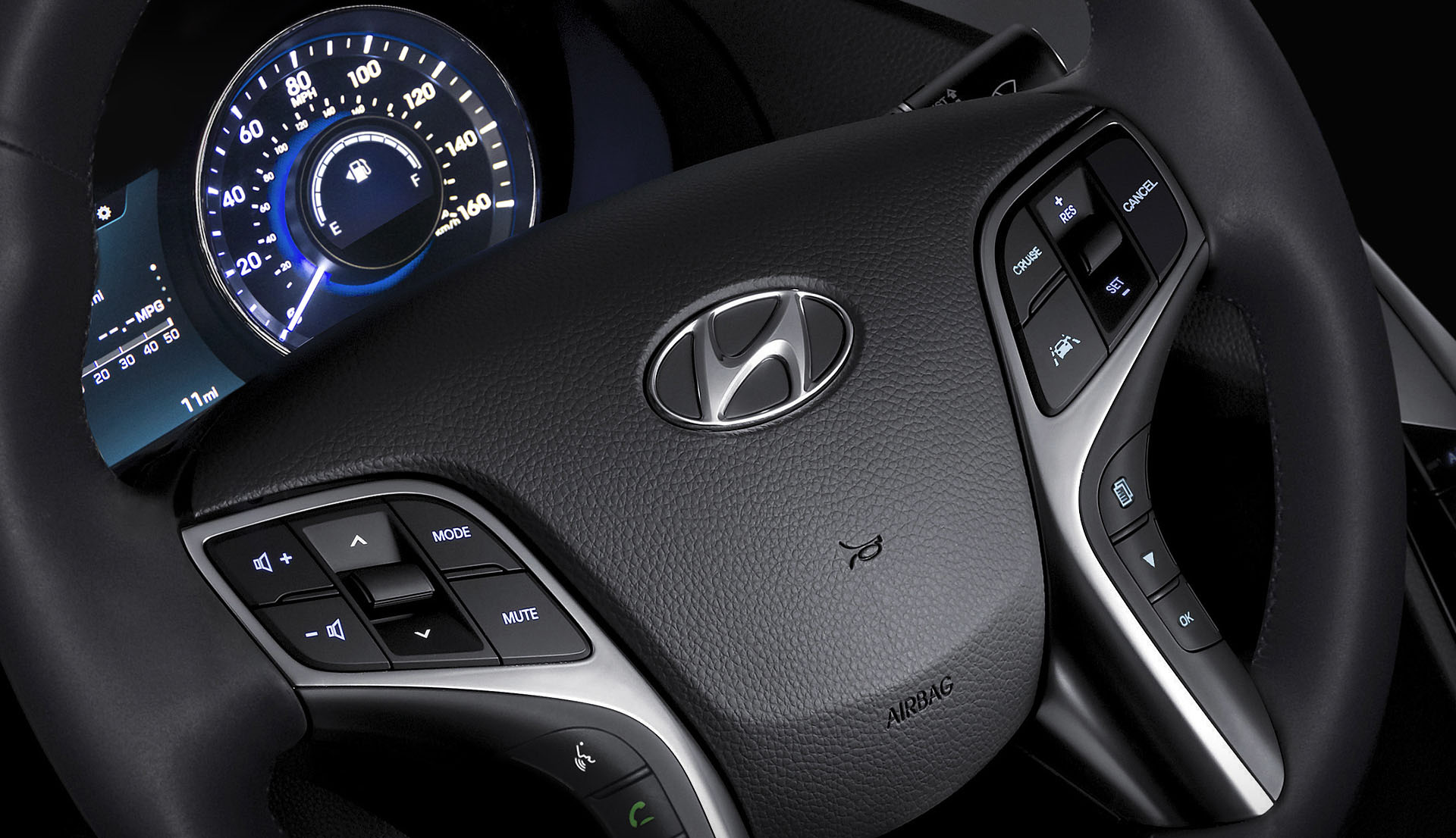Hyundai Azera SE Manual Interior