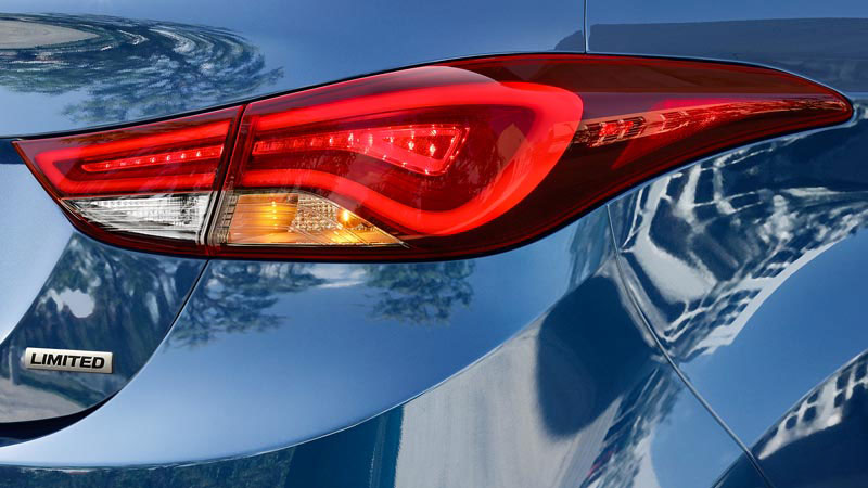 Hyundai Elantra S 2015 Back Headlight