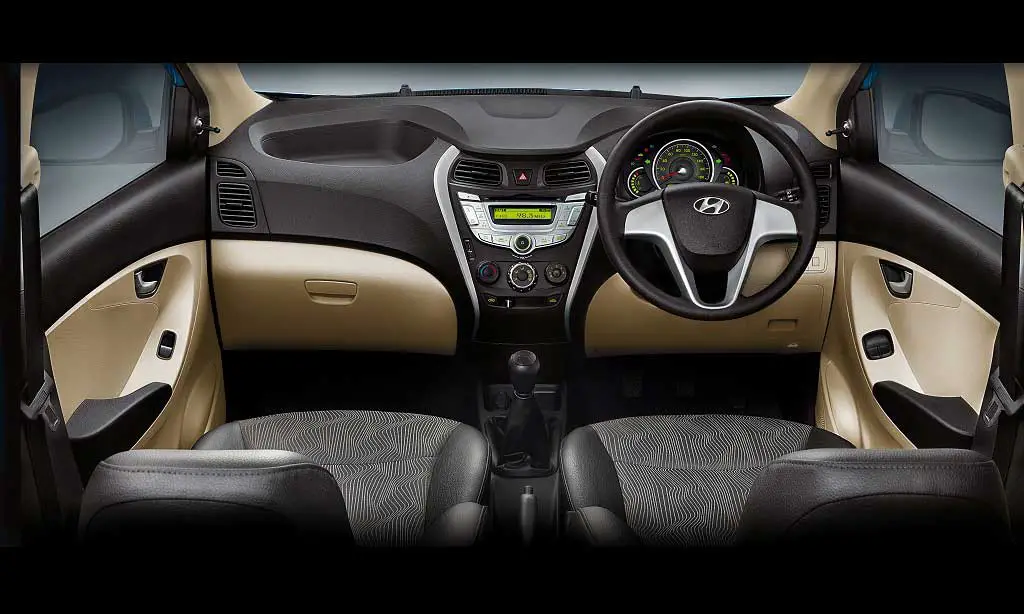 Hyundai Eon D Lite Plus LPG Interior front seats and steering