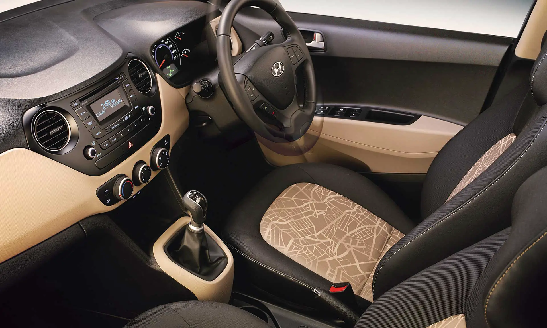 Hyundai Grand i10 1.2 Sportz Edition Interior Steering