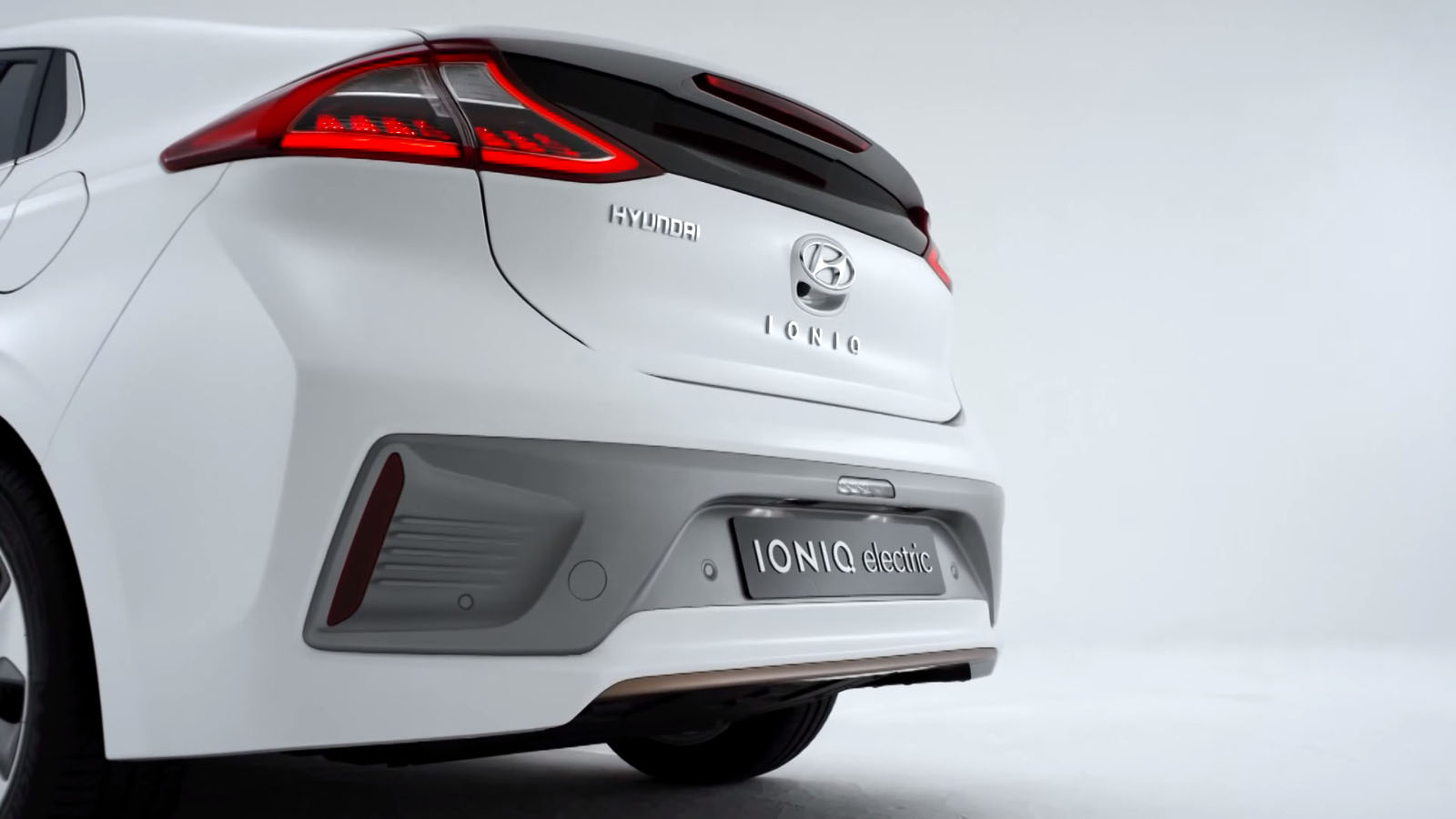 Hyundai Ioniq Electric Plug in Hybrid rear view