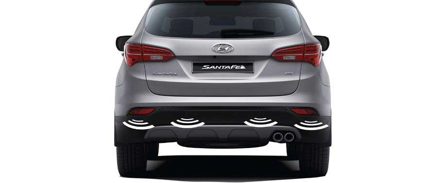 Hyundai Santa Fe 4 WD AT Exterior rear view