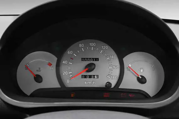 Hyundai Santro Xing GL CNG Interior speedometer