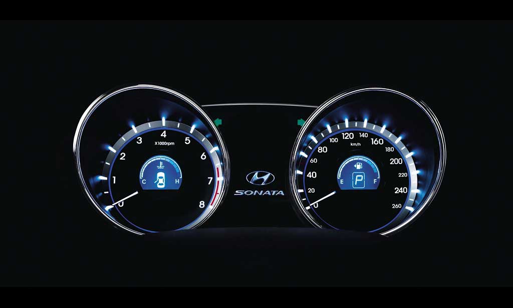Hyundai Sonata 2.4 GDI AT Interior