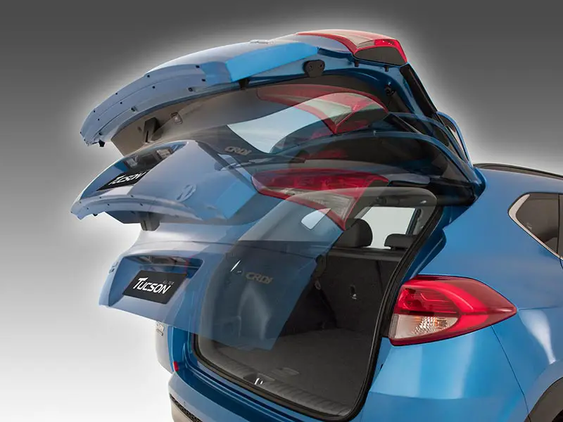 Hyundai Tucson Elite rear tail door view