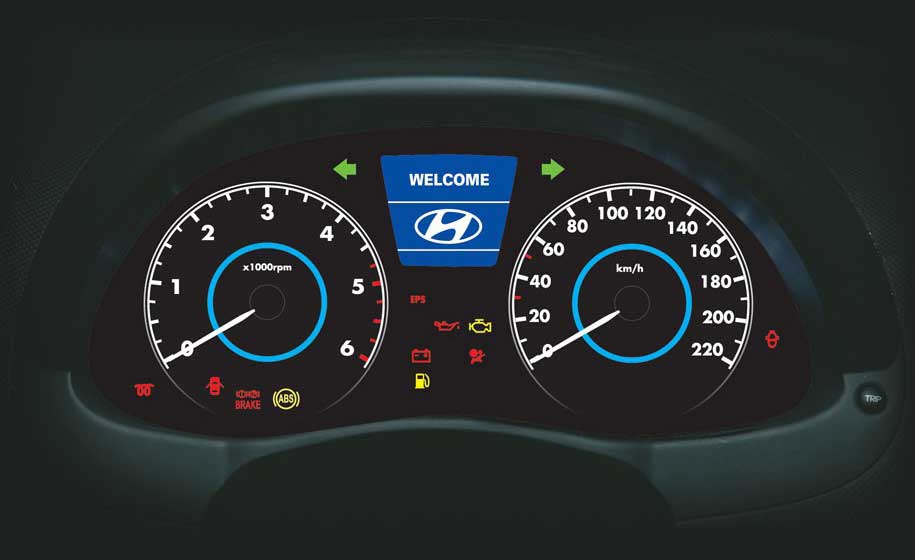 Hyundai Verna Fluidic 1.4 VTVT CX Interior