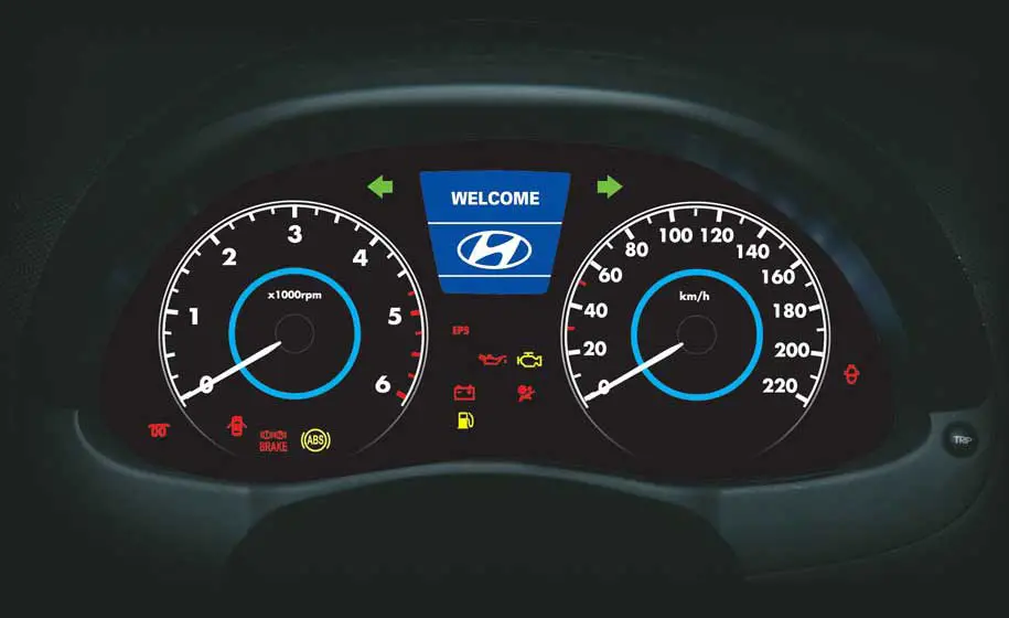 Hyundai Verna Fluidic 1.6 VTVT SX AT Interior