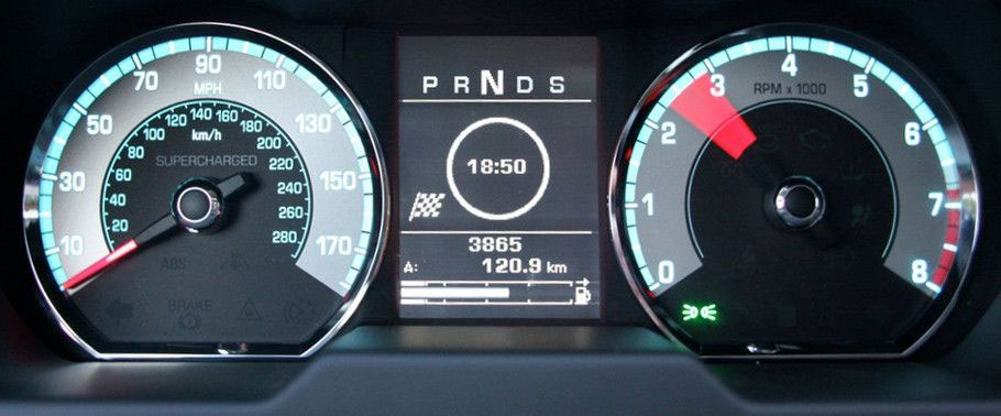 Jaguar XF Diesel S V6 Speedometer