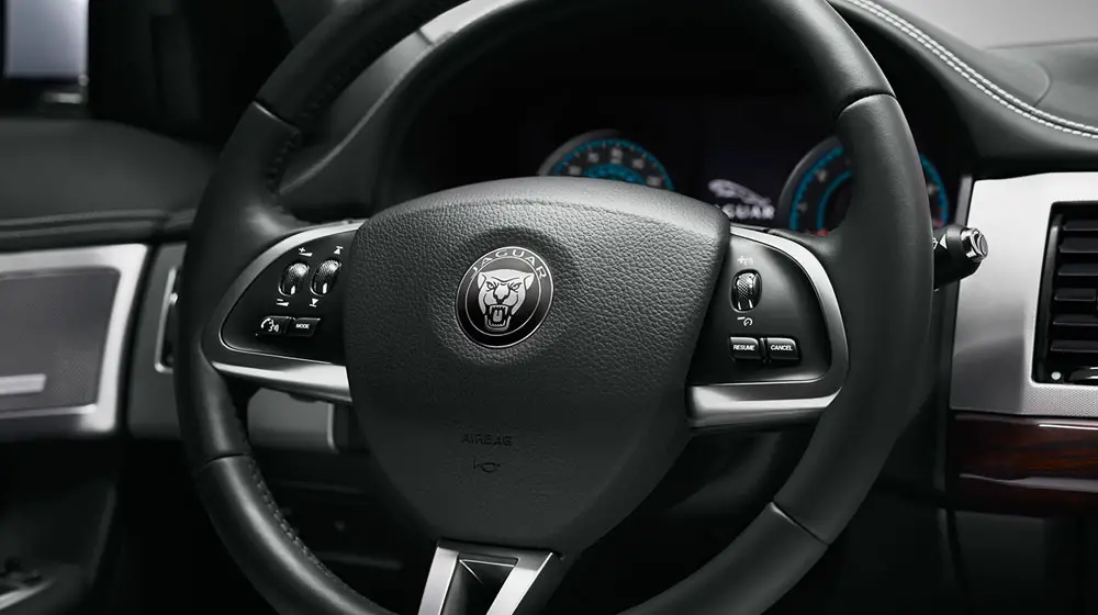 Jaguar XF Petrol R V8 Steering