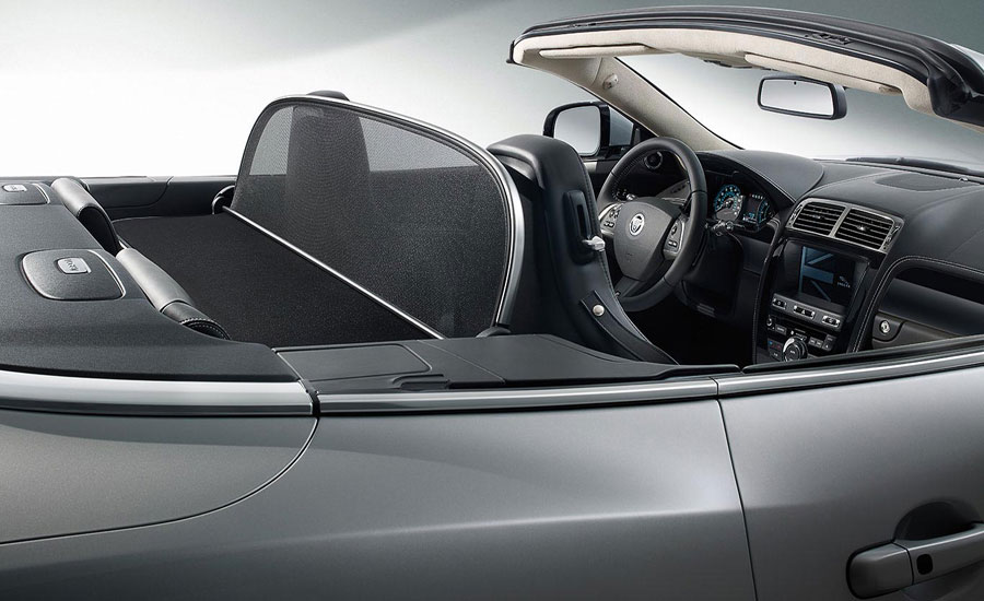 Jaguar XK R V8 Coupe Front View