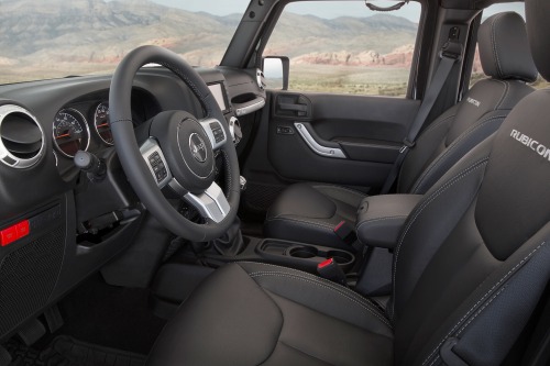 Jeep Wrangler Unlimited Sahara interior seat view