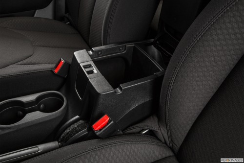 Jeep Wrangler Unlimited Sahara interior seat belt