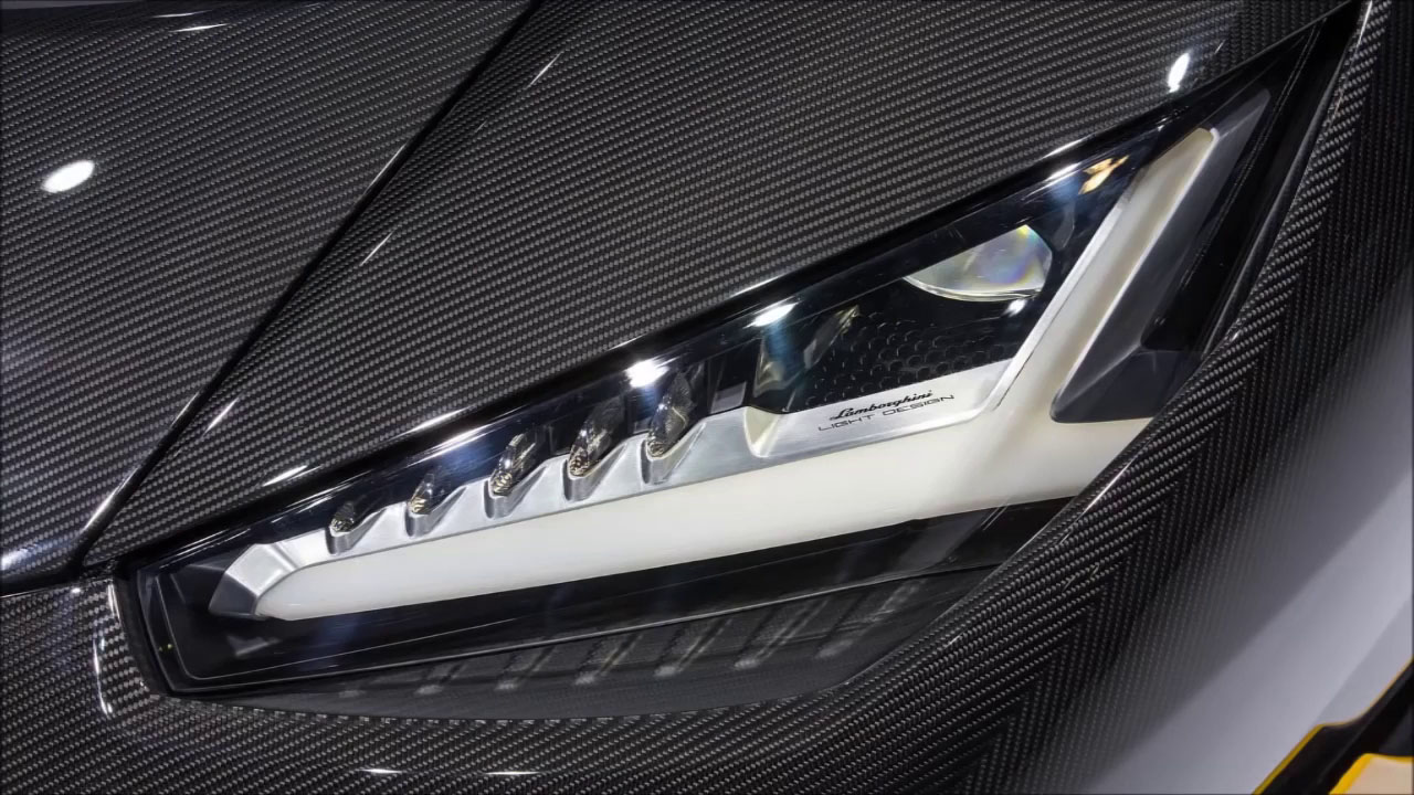 Lamborghini Centenario LP 770-4 front headlamp view