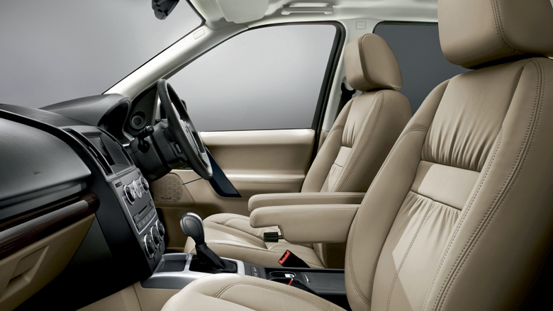 Land Rover Freelander 2 SE Interior Front Seats