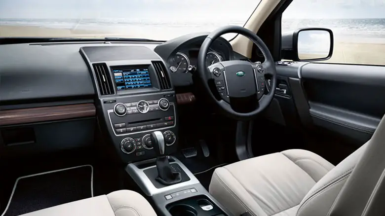 Land Rover Freelander 2 SE Interior Steering