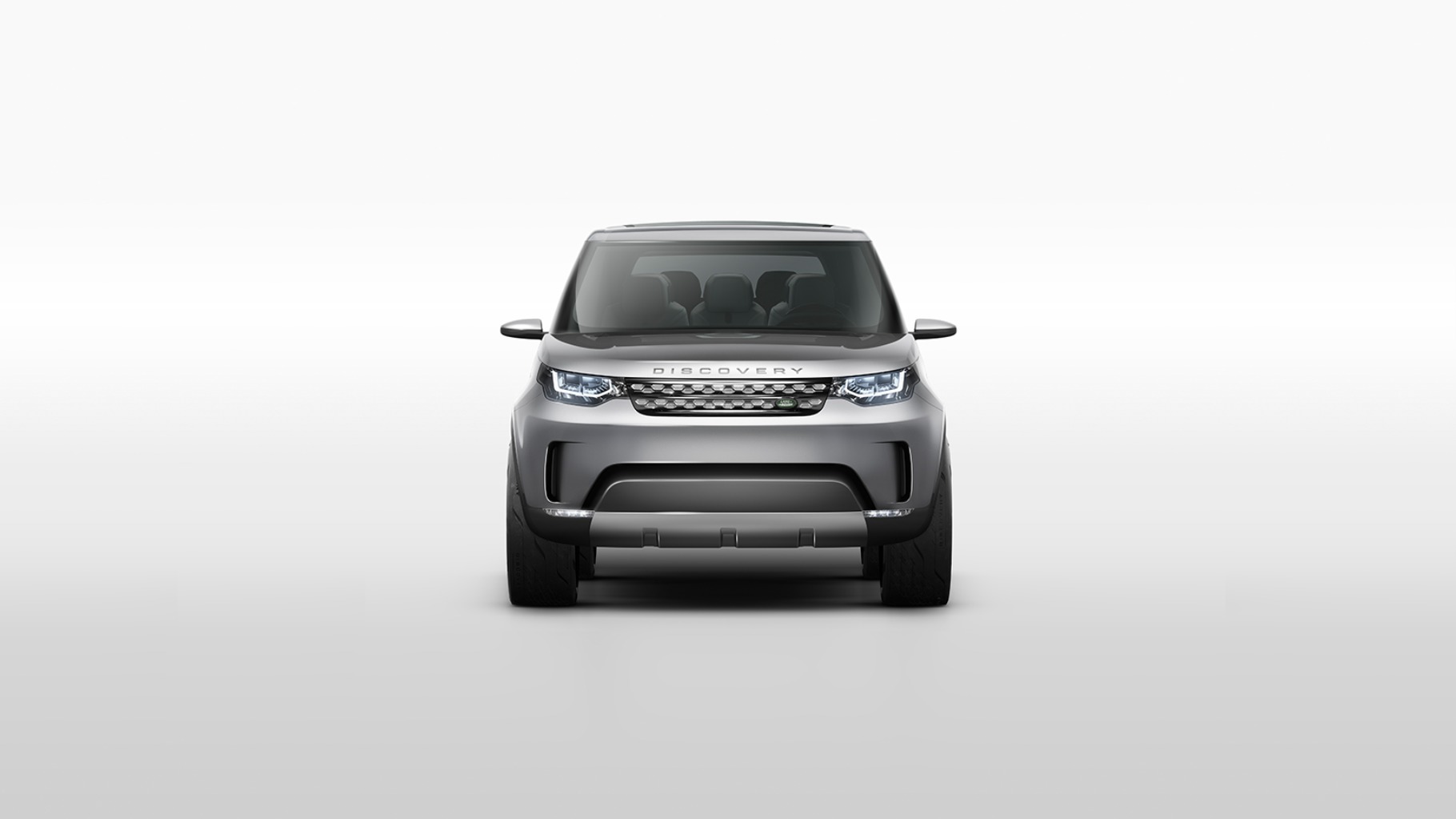 Land Rover New Discovery Vision front cross view