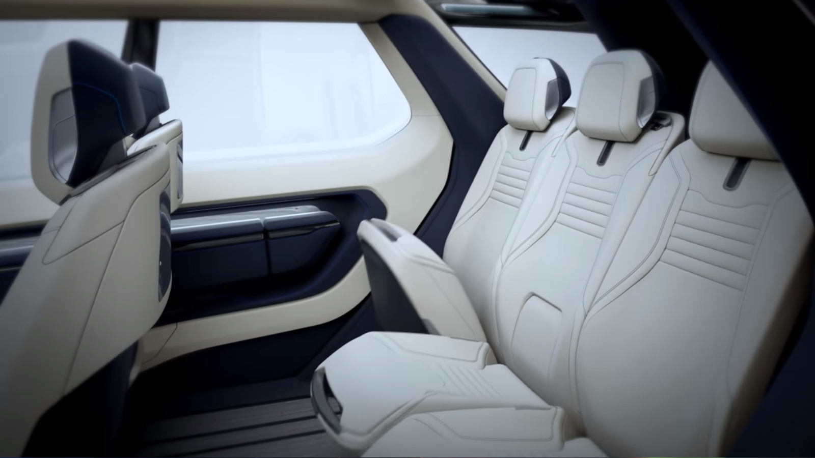 Land Rover New Discovery Vision interior side view