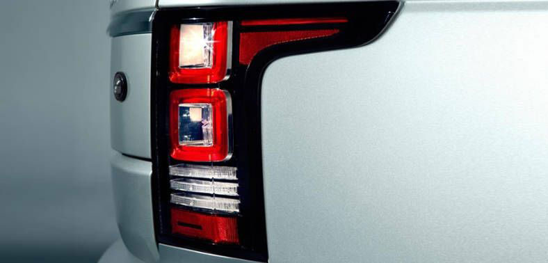 Land Rover Range Rover LWB 4.4 SDV8 Vogue SE Back Headlight