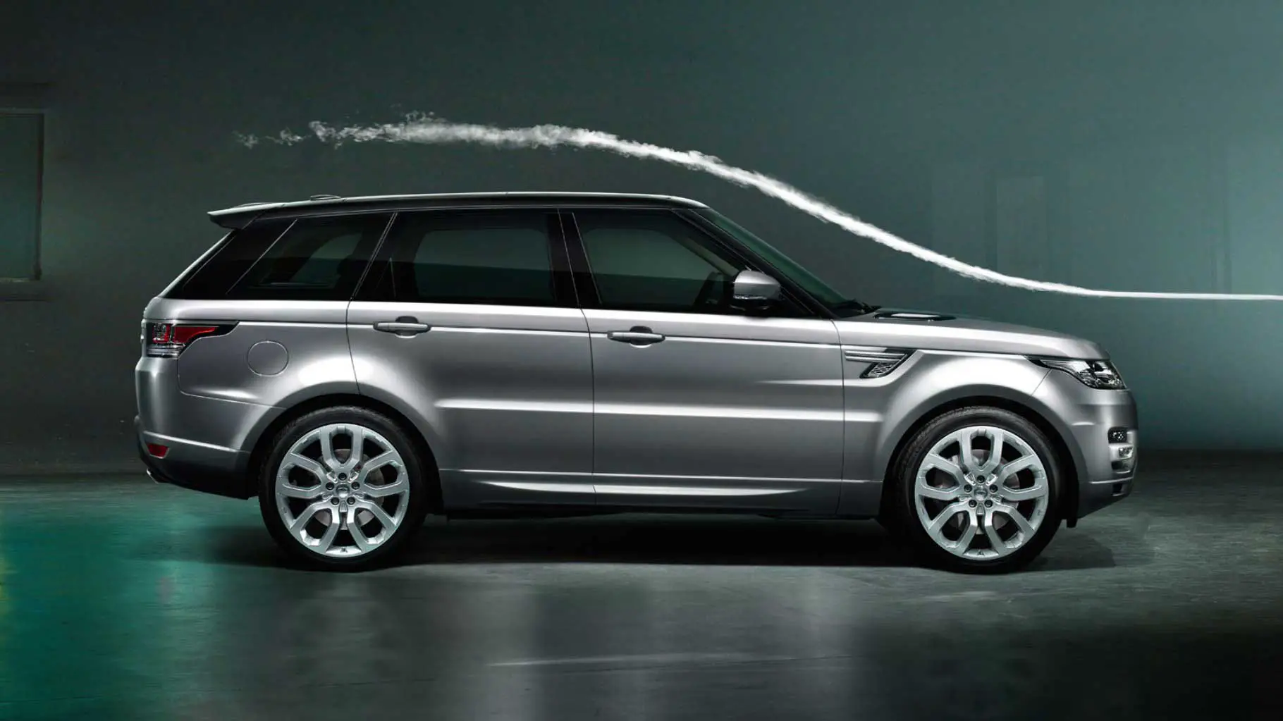 Land Rover Range Rover Sport SDV6 HSE Exterior side view
