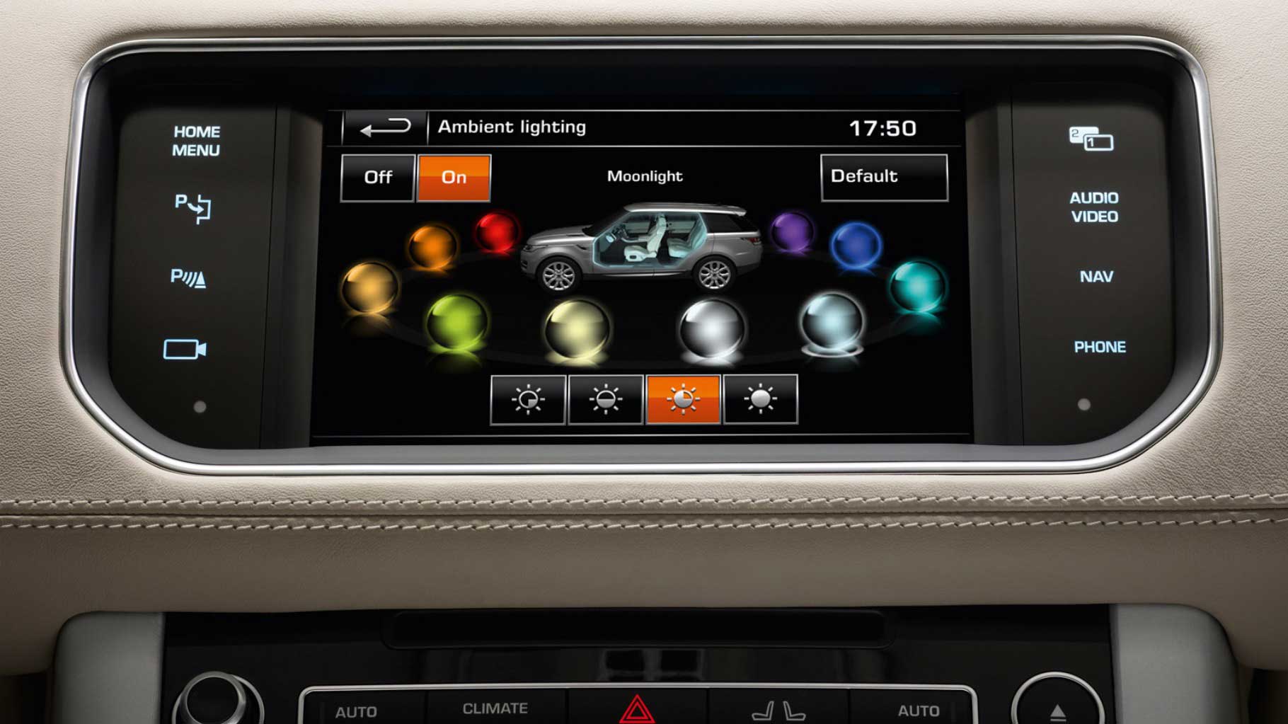 Land Rover Range Rover Sport SDV6 SE Interior