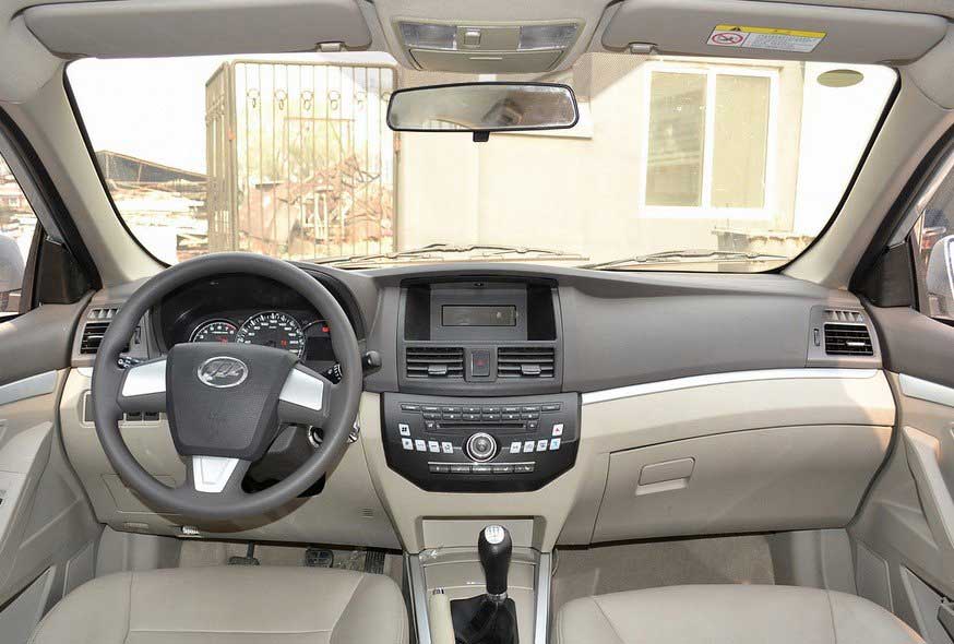 Lifan 720 1.8 DX Interior front view