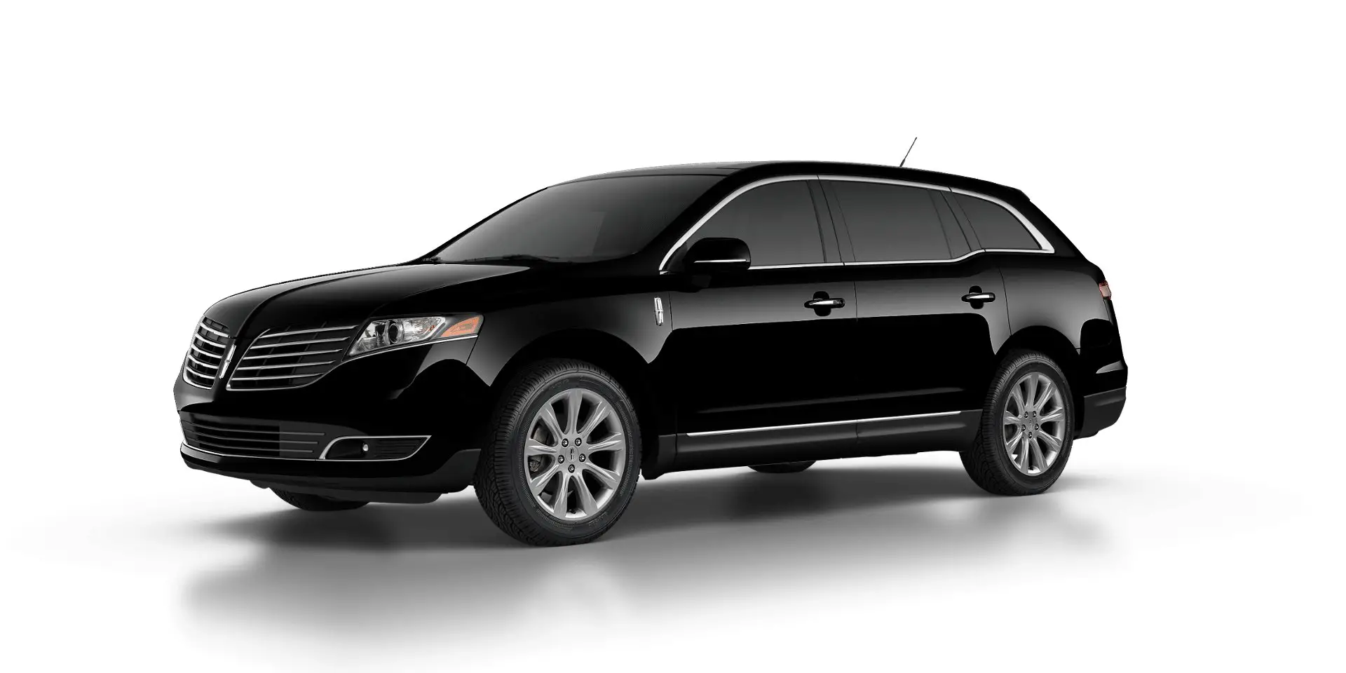 Lincoln MKT Elite front cross view