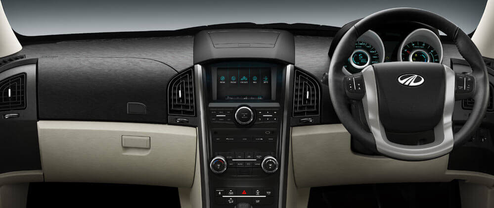 Mahindra XUV 500 2018 interior front Dashboard view