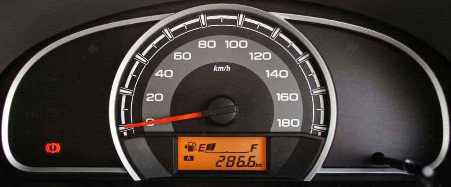 Maruti Suzuki Alto 800 Lx Interior speedometer