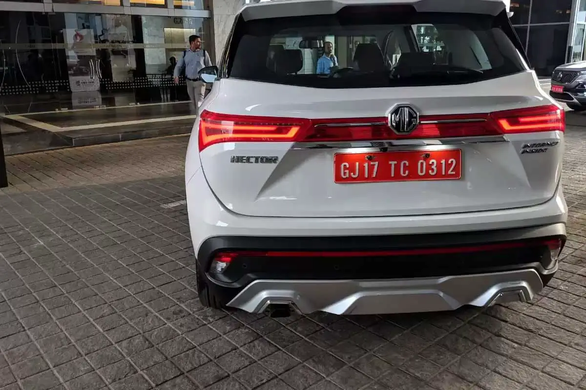 MG Hector Rear view