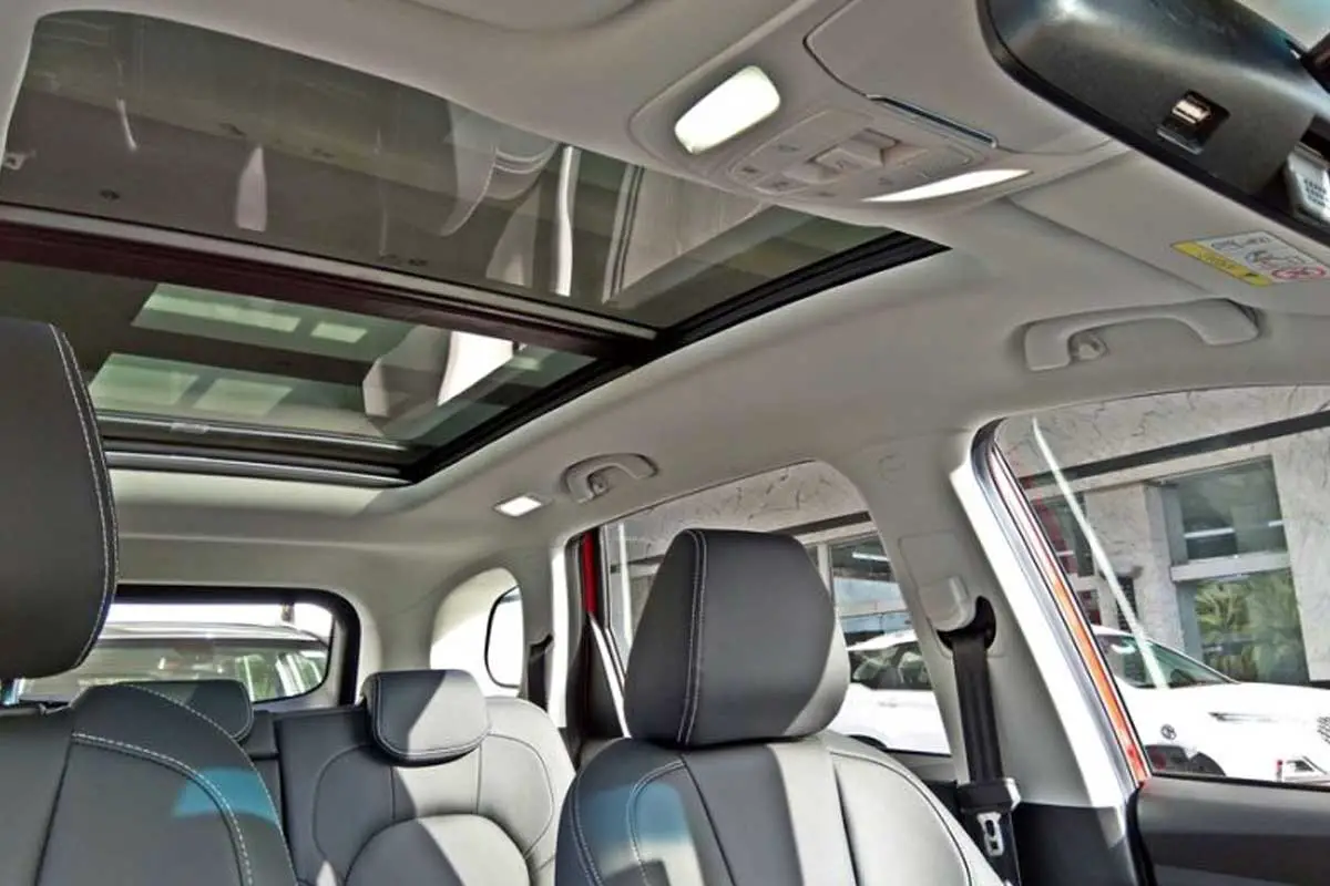 MG Hector Interior Roof View