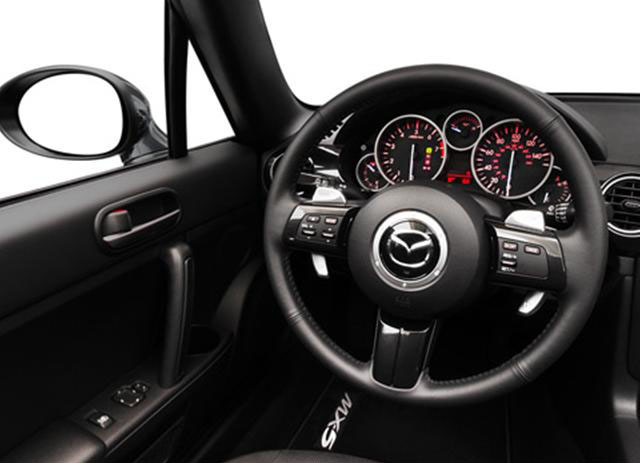 Mazda MX 5 Miata Sport interior front view